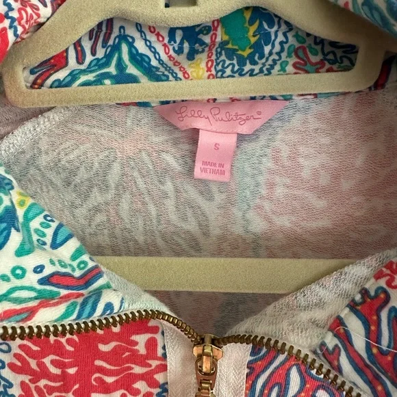 Lilly Pulitzer Skipper Popover In Let Minnow - Picture 3 of 4